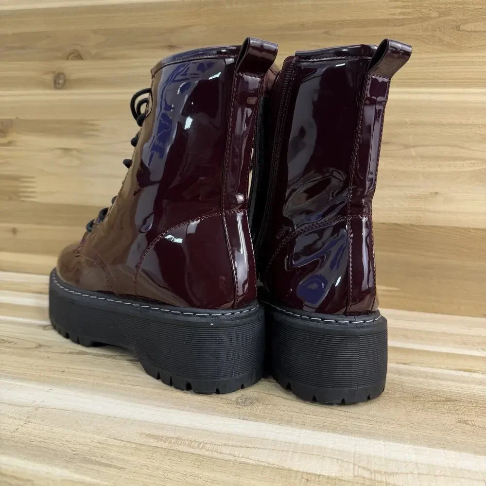 Forever Lace-Up Combat Moto Ankle Boots Booties Low Block Heel Wo’s Size 9